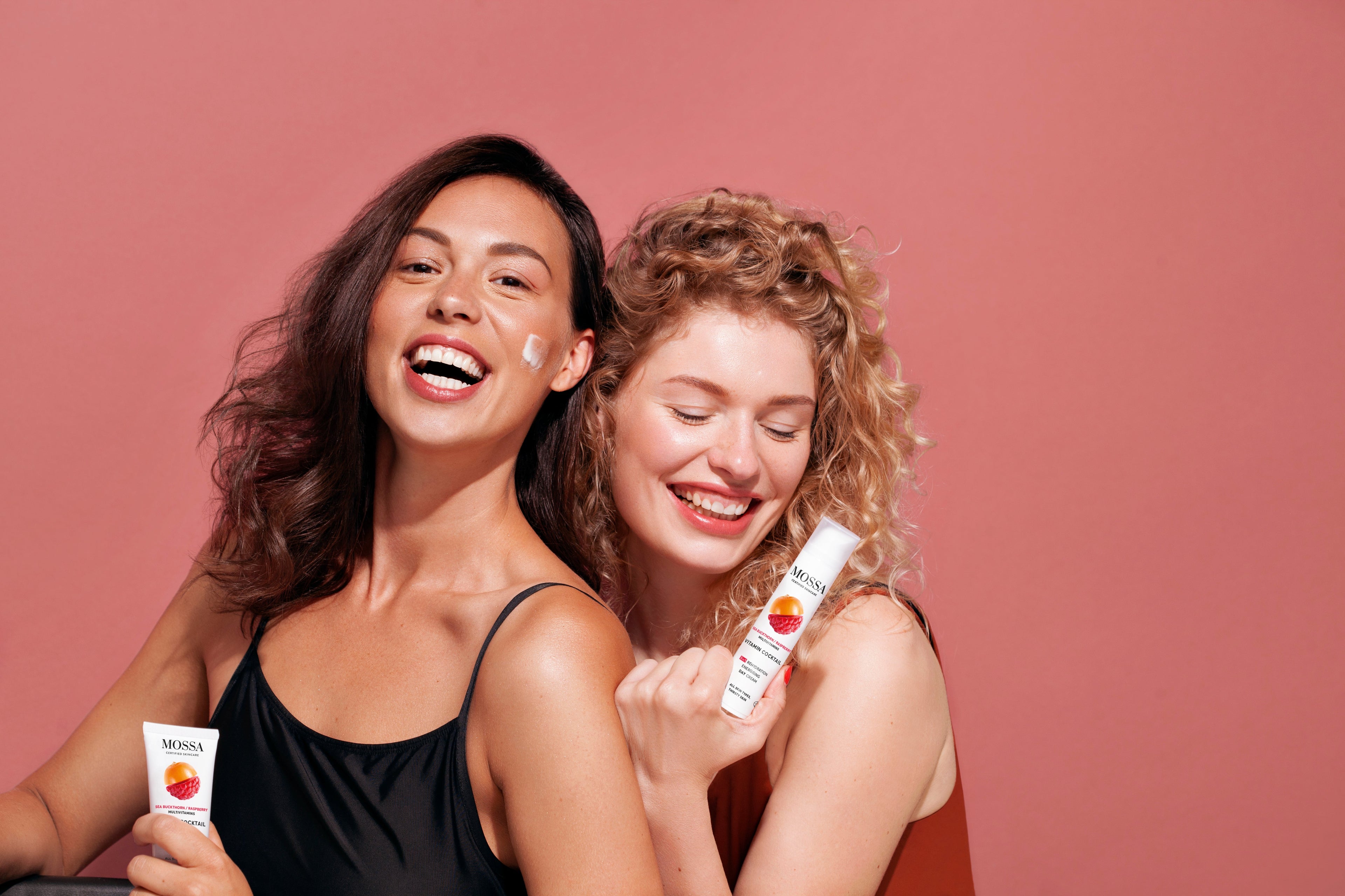 VITAMIN COCKTAIL 5in1 Anregende Hydrierende Tages-Creme-1